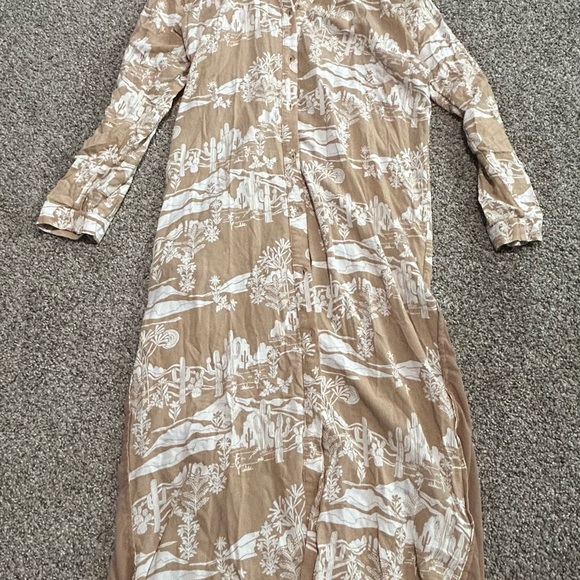 Sadie and Sage Cactus Elegant Tan Shirt Dress Size S - Picture 4 of 8